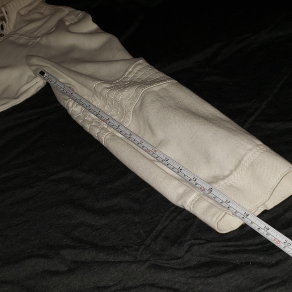 VINTAGE WHITE JEAN JACKET - Picture 7 of 8